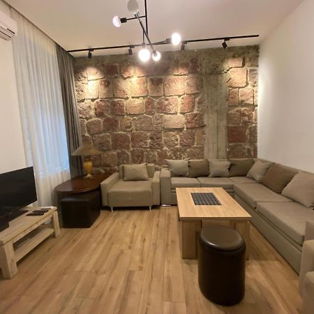 Nice Loft On Uznadze Street 트빌리시 외부 사진