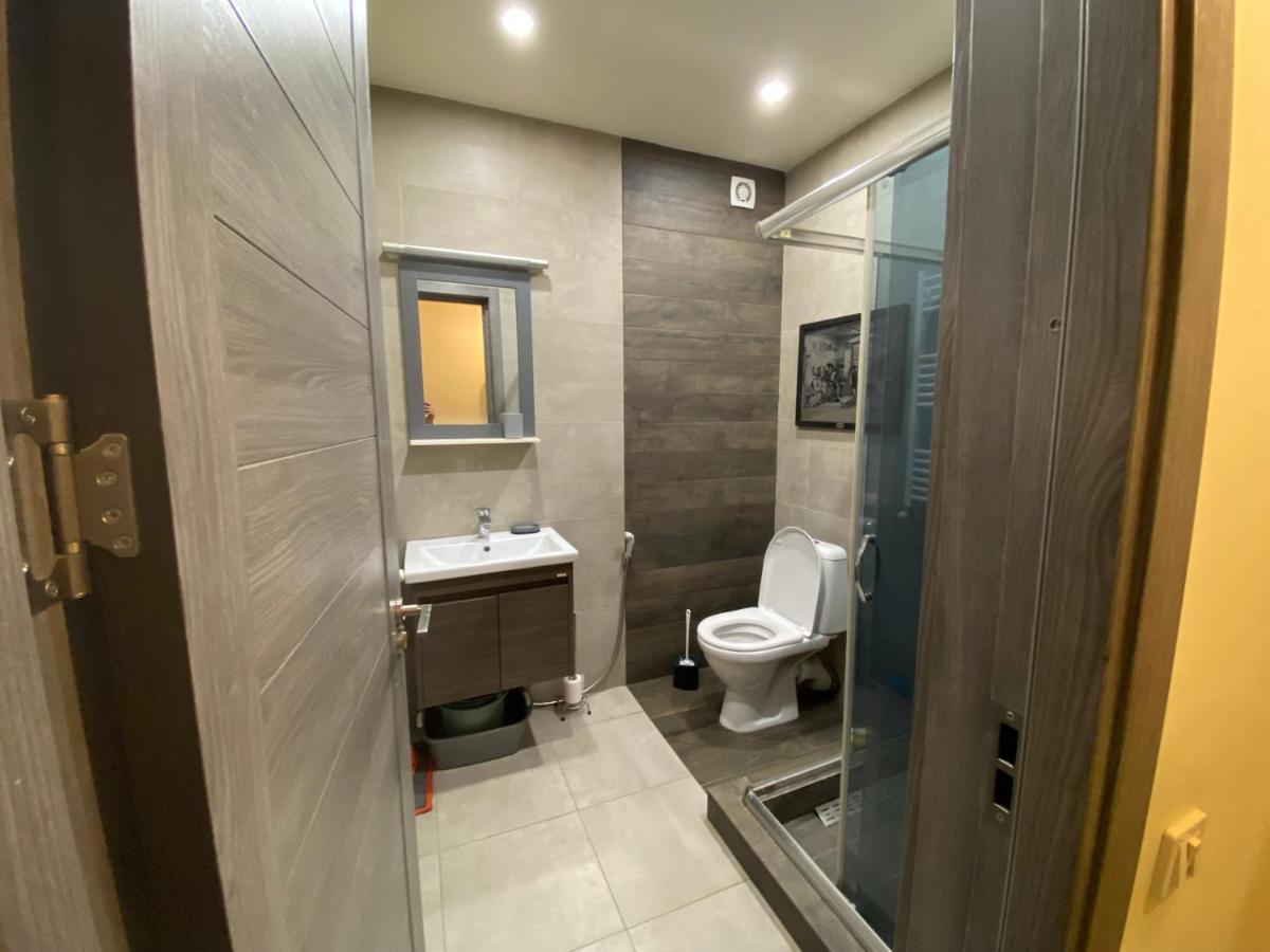 Nice Loft On Uznadze Street 트빌리시 외부 사진